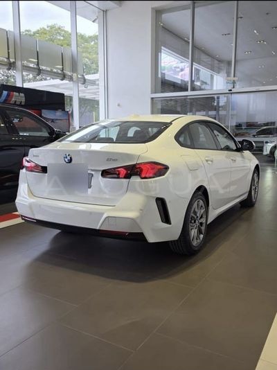 BMW 2er miniatura 7
