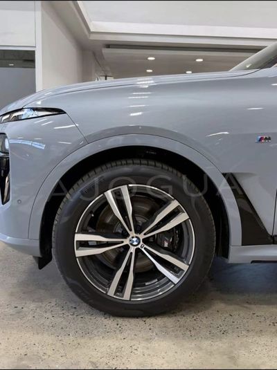 BMW X7 miniatura 4