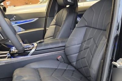 BMW 7er miniatura 9