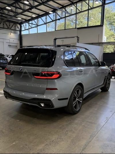 BMW X7 miniatura 3