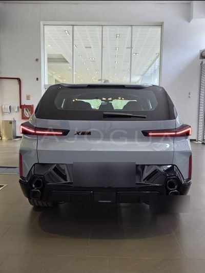 BMW XM miniatura 4