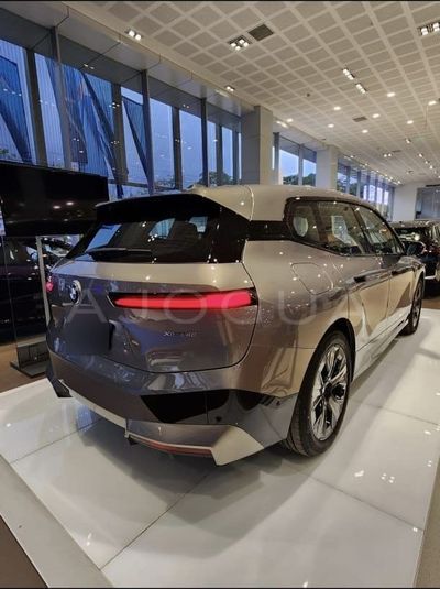 BMW iX miniatura 5