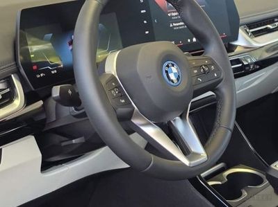 BMW iX1 miniatura 6