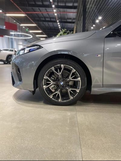 BMW 2er miniatura 5