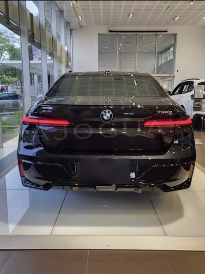 BMW 7er miniatura 5