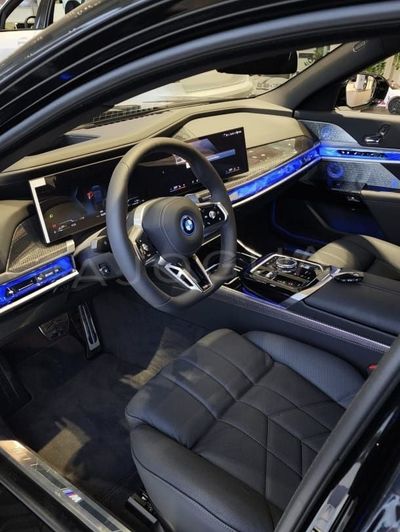 BMW 7er miniatura 4
