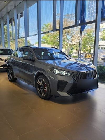 BMW iX2 miniatura 2