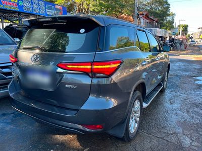 Toyota Fortuner miniatura 5