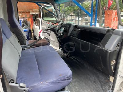 Mitsubishi Canter Fuso miniatura 9