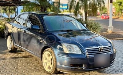 Toyota Avensis miniatura 3