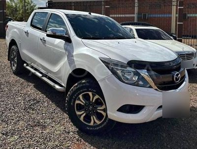 Mazda BT-50 thumbnail 1