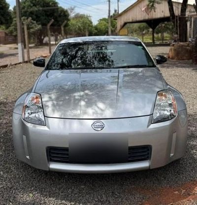 Nissan 350 Z thumbnail 1