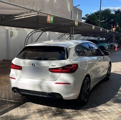 BMW 118 miniatura 2