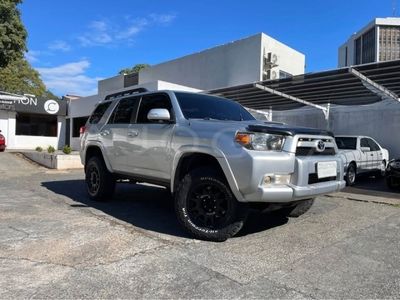 Toyota 4Runner miniatura 2