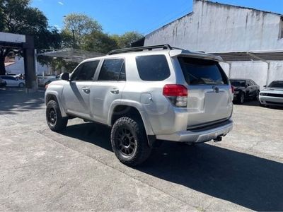Toyota 4Runner miniatura 3