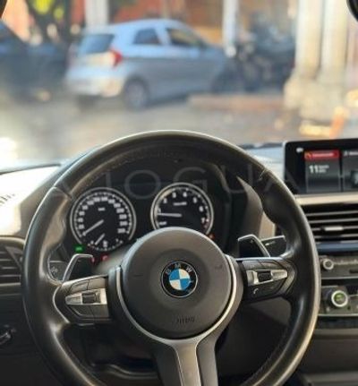 BMW 240i miniatura 3