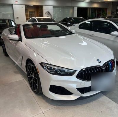 BMW 850 thumbnail 1