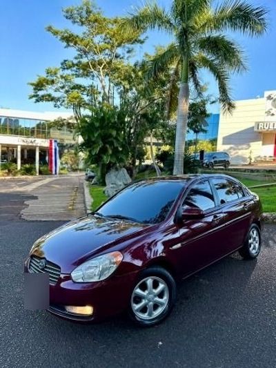 Hyundai Accent miniatura 2