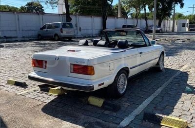 BMW 325 miniatura 2