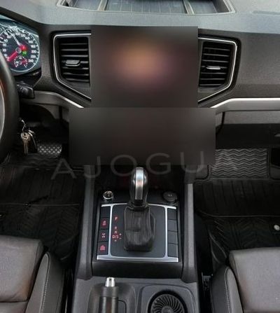 Volkswagen Amarok miniatura 3