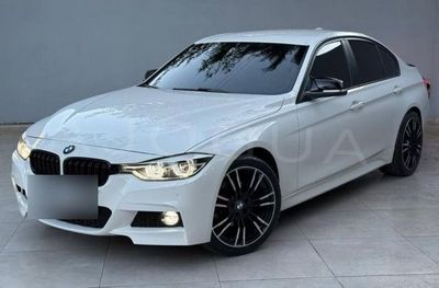 BMW 320 miniatura 2