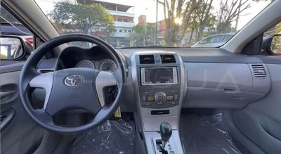 Toyota Axio miniatura 4