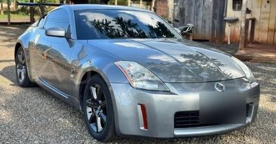 Nissan 350 Z thumbnail 1