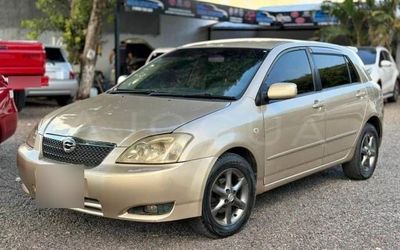 Toyota Allex miniatura 3