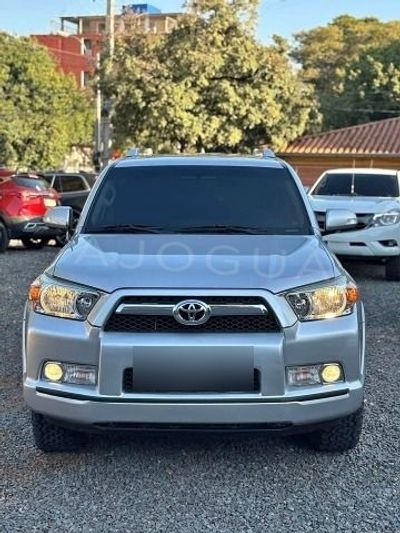 Toyota 4Runner thumbnail 1