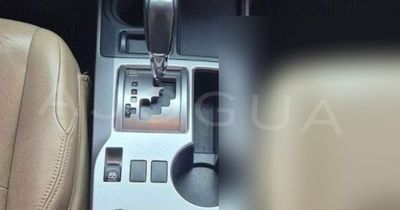 Toyota 4Runner miniatura 4