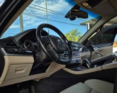 BMW 530 miniatura 3