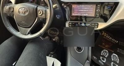 Toyota Auris miniatura 2