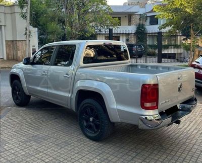 Volkswagen Amarok miniatura 2