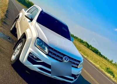 Volkswagen Amarok thumbnail 1