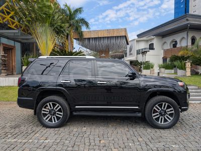 Toyota 4Runner miniatura 13