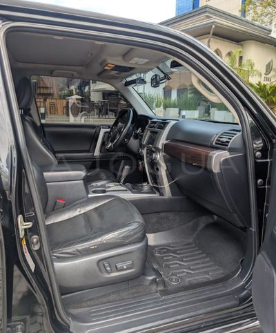 Toyota 4Runner miniatura 16