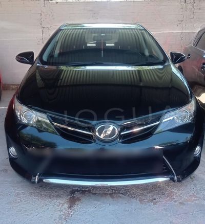 Toyota Auris miniatura 2