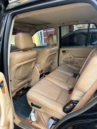 Mercedes-Benz ML 350 miniatura 3
