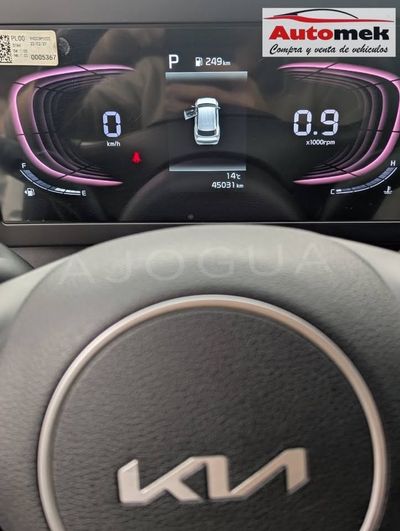 Kia Sportage miniatura 8