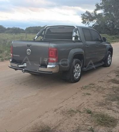 Volkswagen Amarok miniatura 5