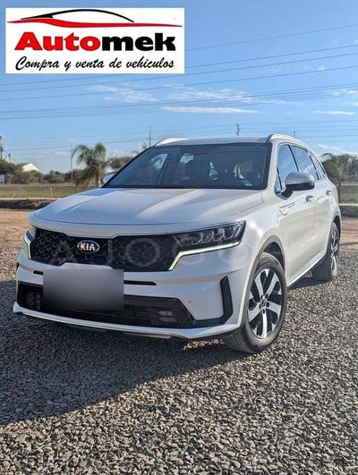 Kia Sorento thumbnail 1