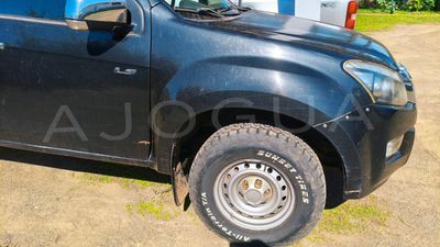 Isuzu D-MAX miniatura 8