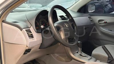 Toyota Axio miniatura 4