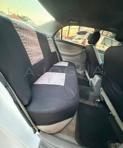 Toyota Corolla miniatura 9