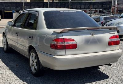 Toyota Corolla miniatura 9