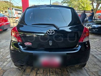 Toyota Vitz miniatura 13