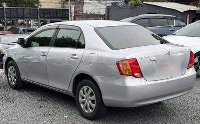 Toyota Axio miniatura 5