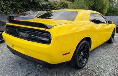 Dodge Challenger miniatura 10