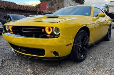 Dodge Challenger miniatura 3