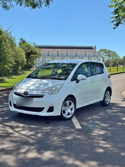 Toyota Ractis thumbnail 1